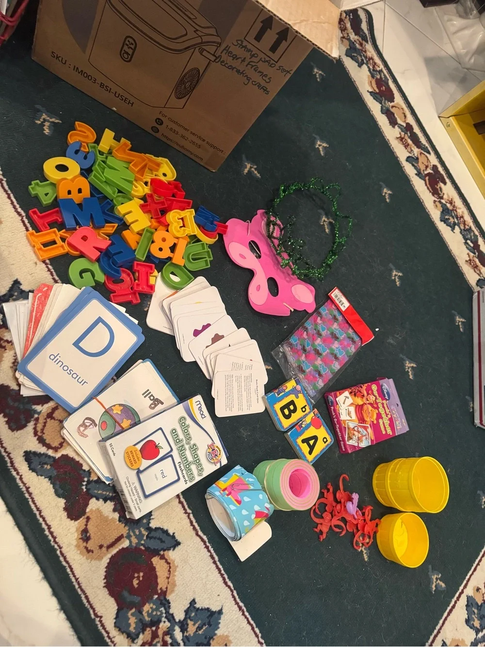 Kids Educational Alphabet and Flash Cards Set - Multicolor